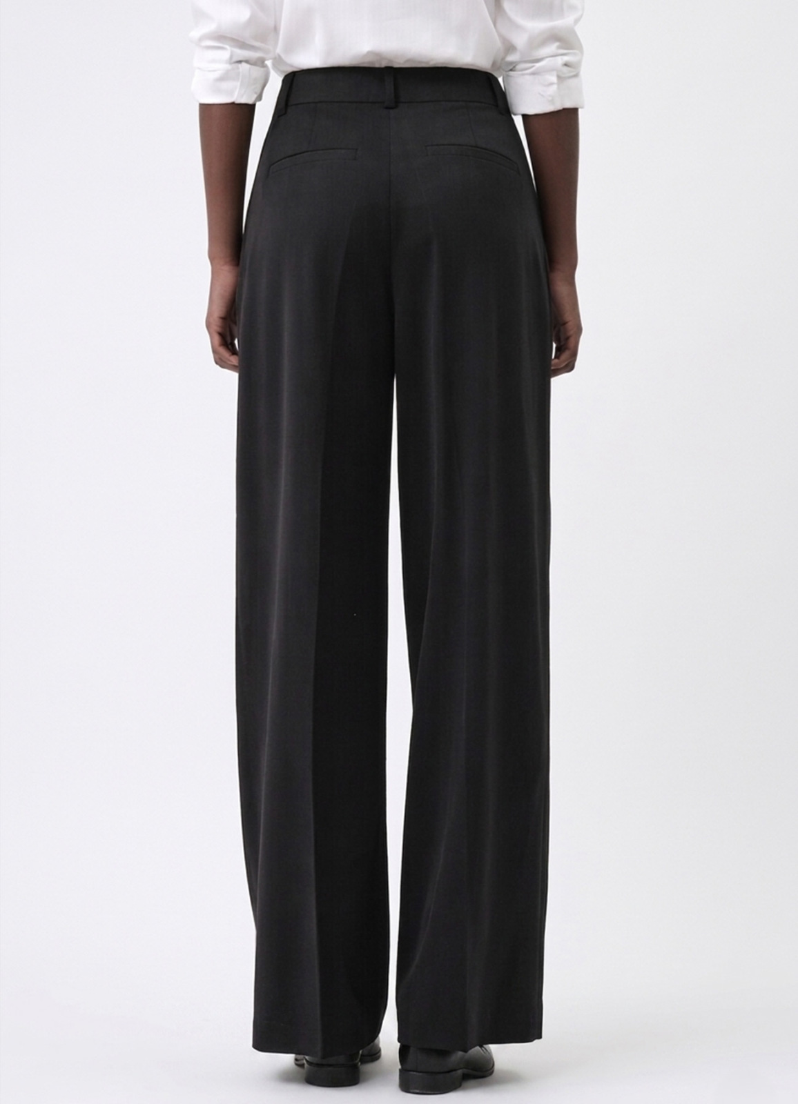 Siyah Renk Lyocell Karışımlı Pileli Palazzo Pantolon - 3