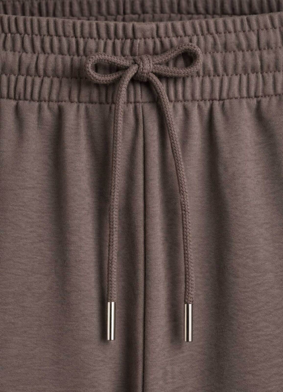 Kahve Renk Modal Karışımlı Şort - 4